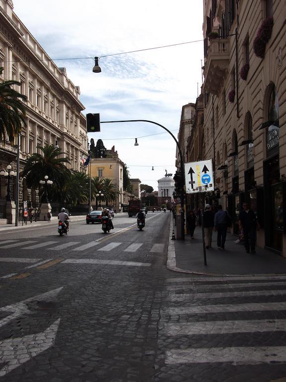 Five Rooms Rome Guesthouse Exterior foto